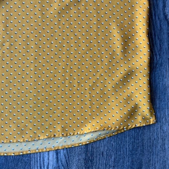 Hilary Radley Top Yellow V Neck Blouse Size Large Polka Dots Cap Sleeve Womens - Picture 2 of 8
